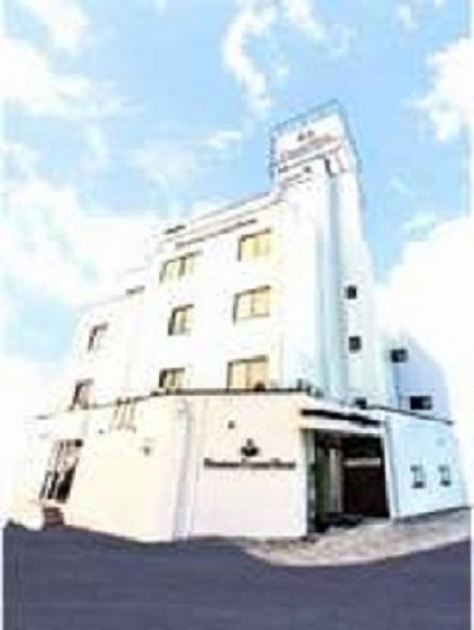 Hirakata Crystal Hotel Exterior photo